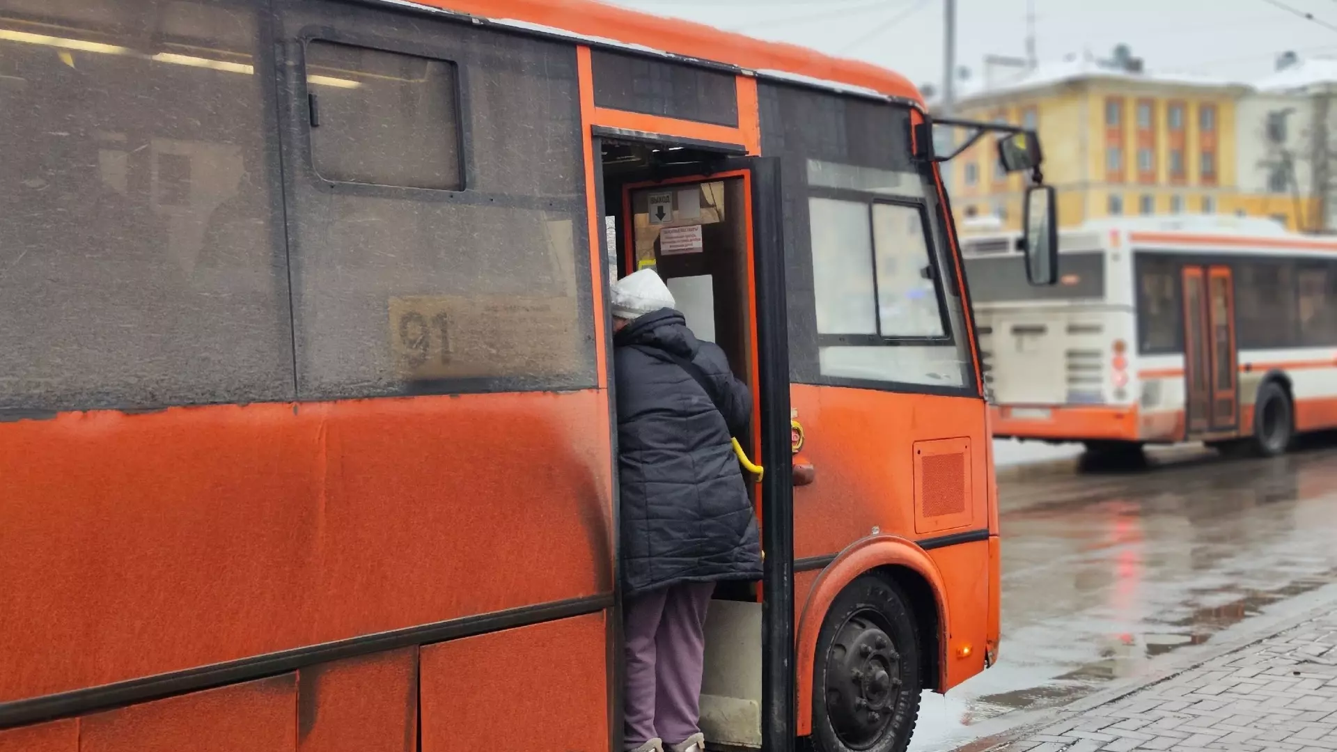 Более 40 нарушений выявили на «Павловском автобусном заводе»