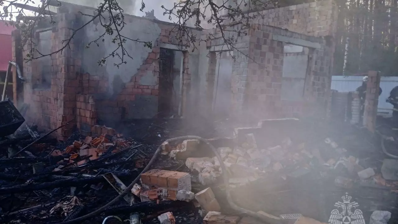 Двое жителей поселка Юловка погибли в огне