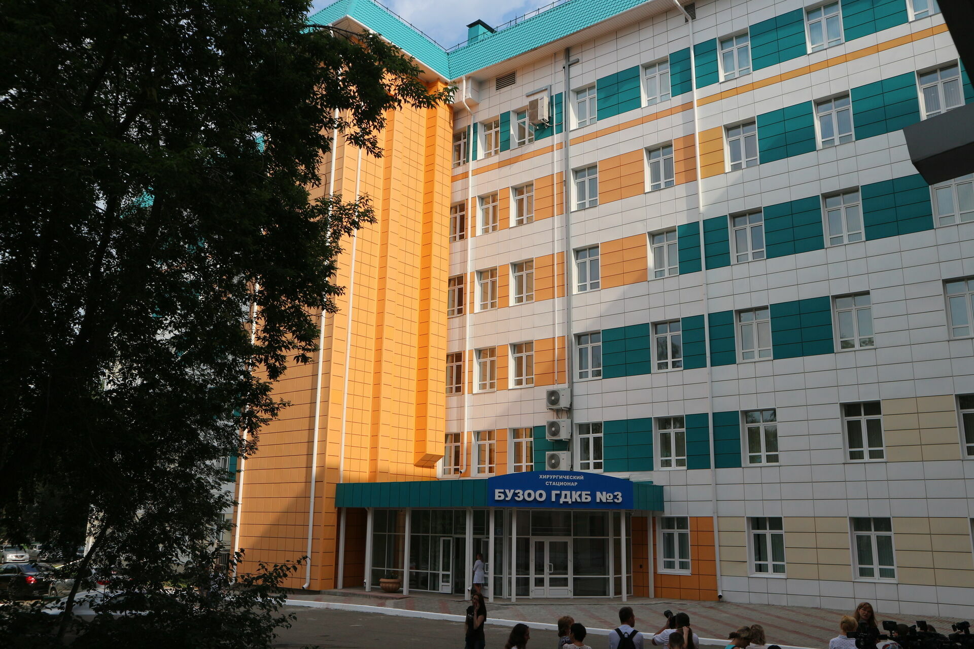В 14 нижегородских больницах перестали принимать COVID-больных