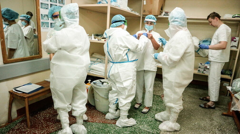 Медики из ФМБА прибыли на помощь коллегам в Саров