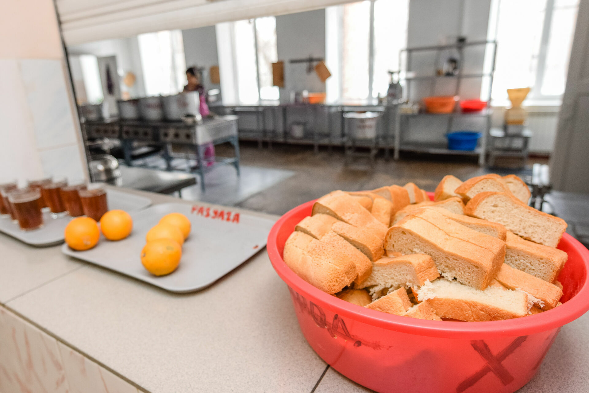 Федералы выделят миллионы на бесплатное питание в школах Нижегородской области