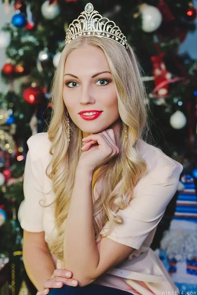 Победительницей "Мисс Нижний Новгород-2014" стала студентка НижГМА Ирина Родионова