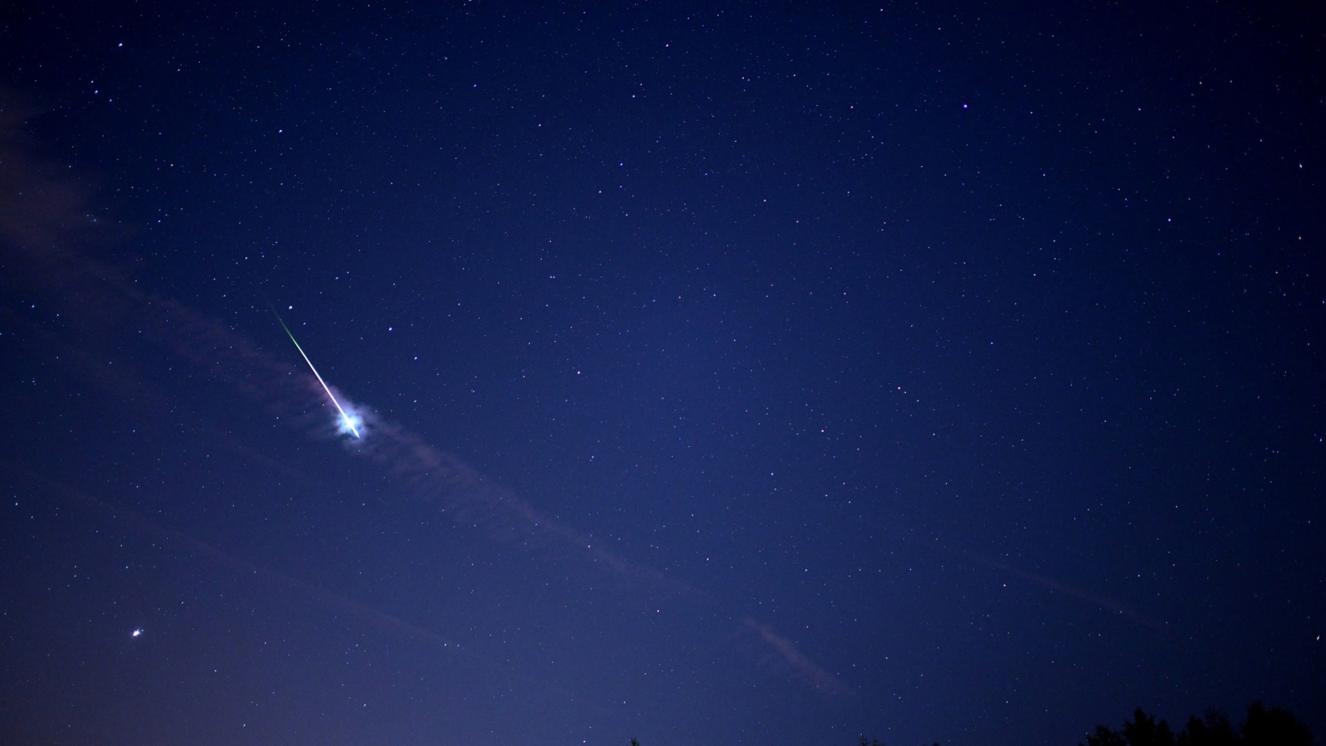Зеленую комету можно наблюдать в небе над Нижегородской областью