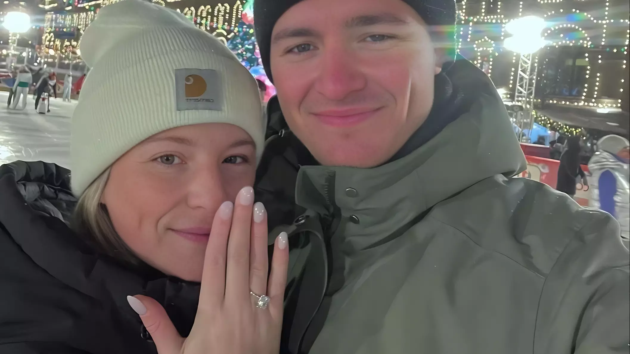 Игрок нижегородского ХК «Торпедо» сделал предложение своей возлюбленной
