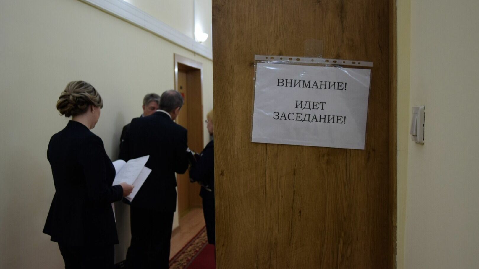 Спикер нижегородской гордумы отчитал депутатов за отсутствие на заседании