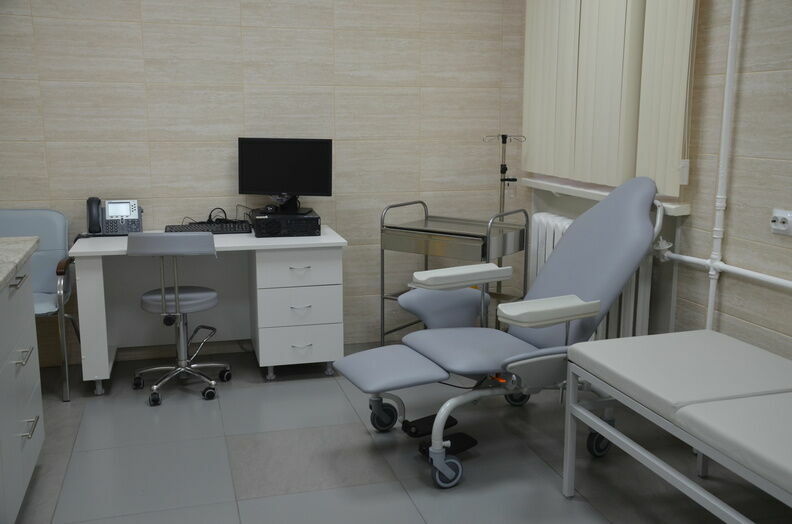 Стоматолог, кресло