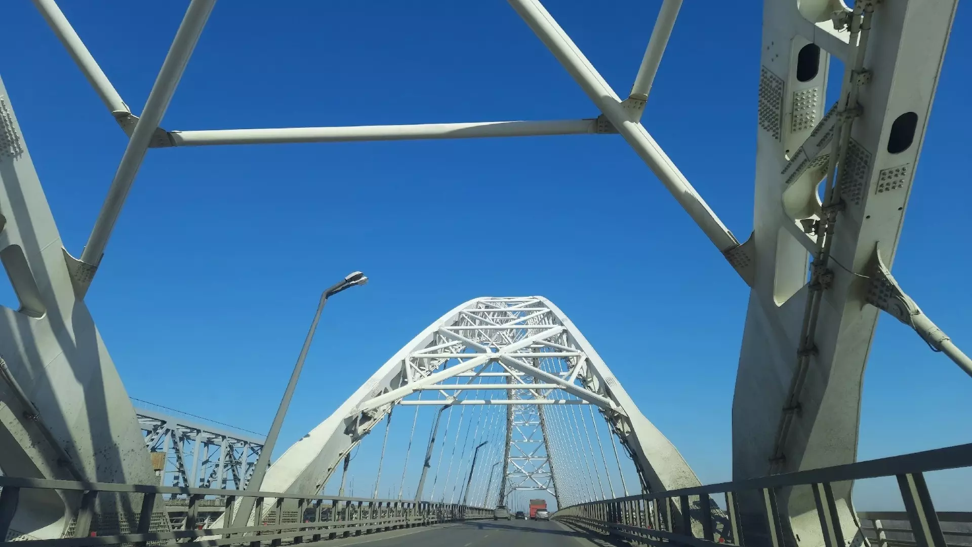 Борский мост перекрыли 14 марта