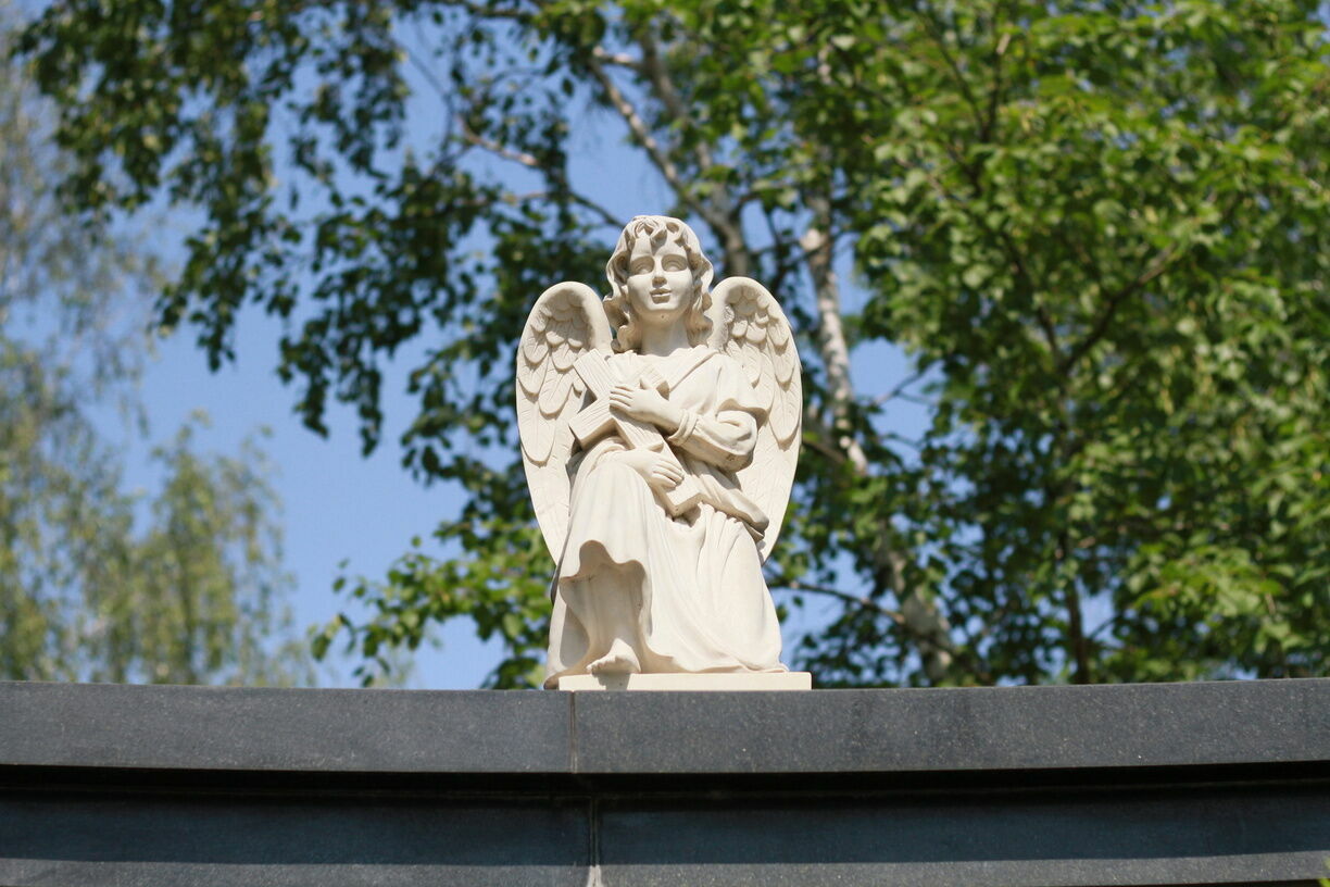 Крематорий, ангел