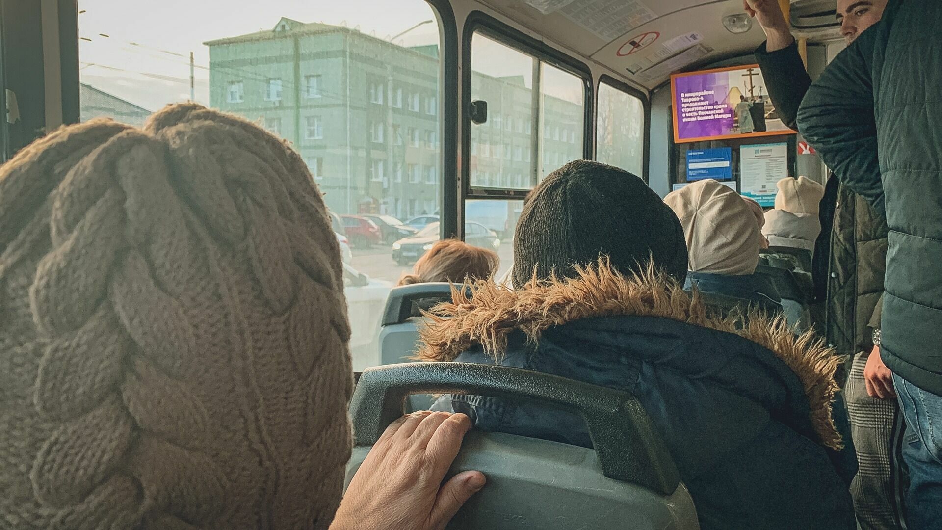 Водитель нижегородской маршрутки пытался выгнать подростка из-за неоплаты проезда