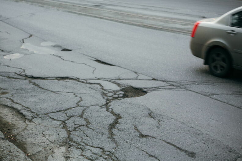 Автомобильные дороги в Вознесенском районе отремонтируют не раньше 2023 года