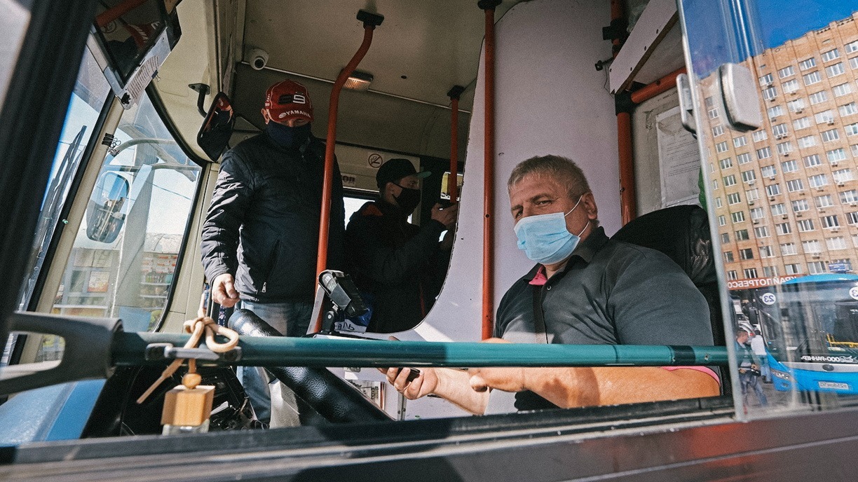 Водителя нижегородского автобуса А-40 накажут за выезд на «встречку»