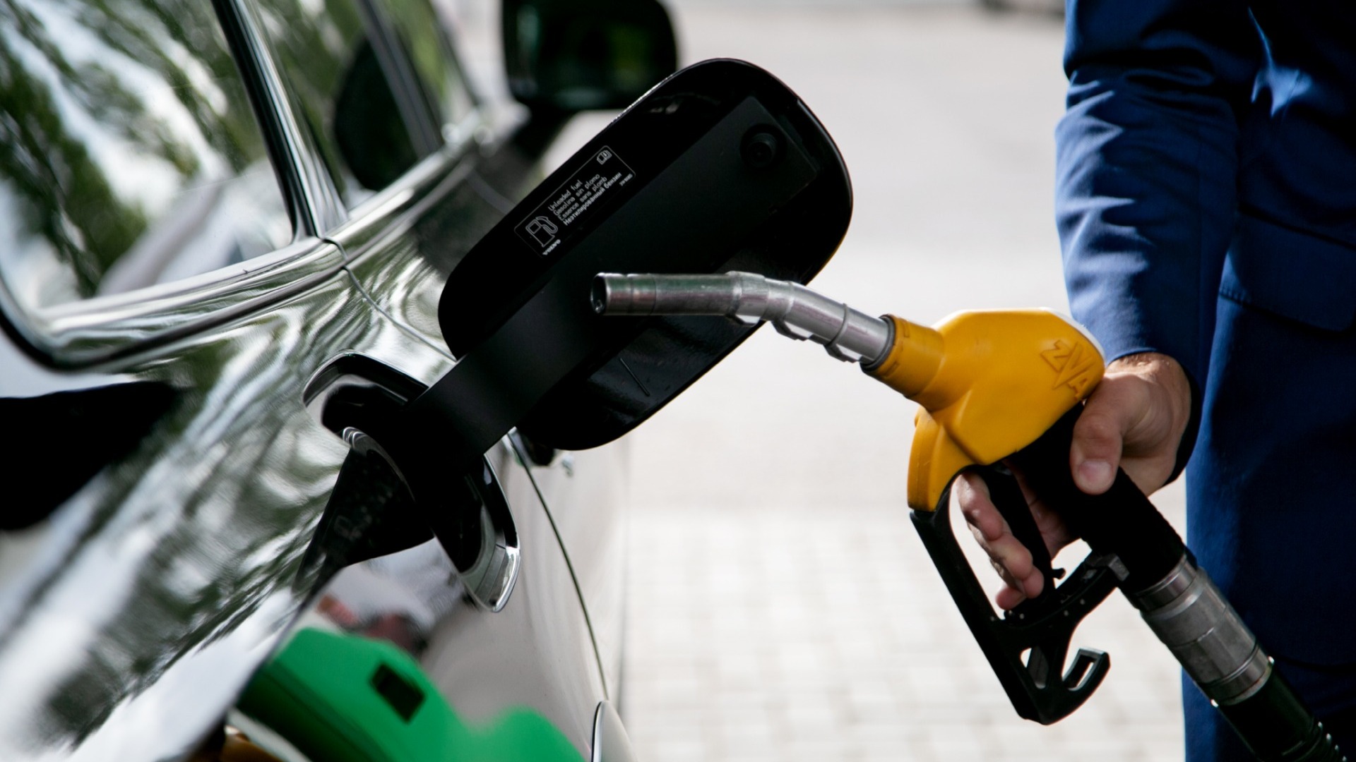 ФАС проверит цены на бензин в Нижегородской области 