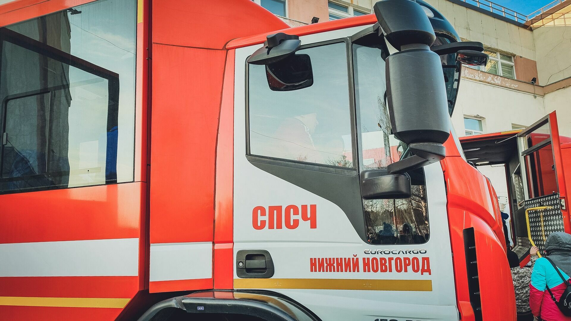 Губернатор Никитин взял на контроль ситуацию с пожаром в Дзержинске