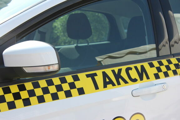 Пьяный нижегородец ездил на такси, угрожая водителю ножом