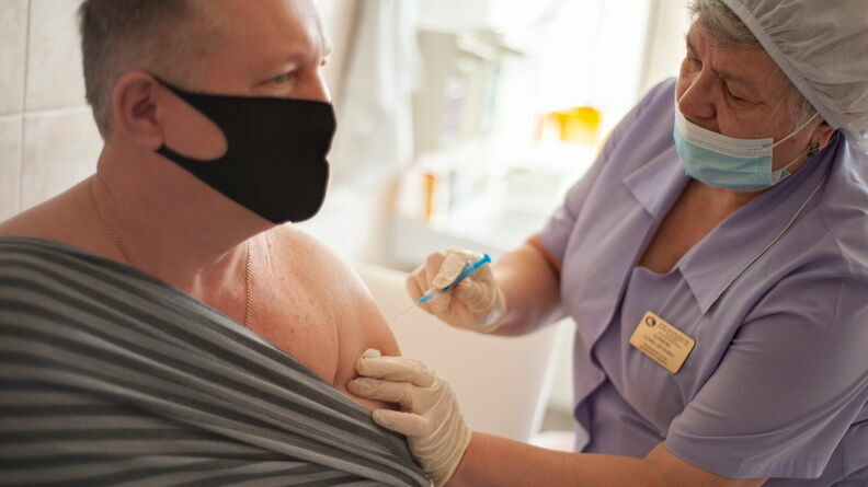 Нижегородская область ожидает поставку еще 50 тысяч доз вакцины от COVID-19