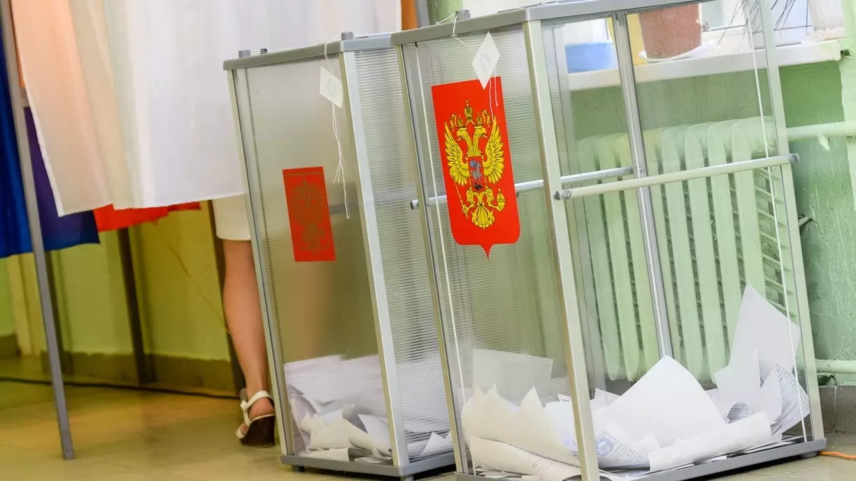 Нижегородцы продолжают голосовать на выборах президента РФ