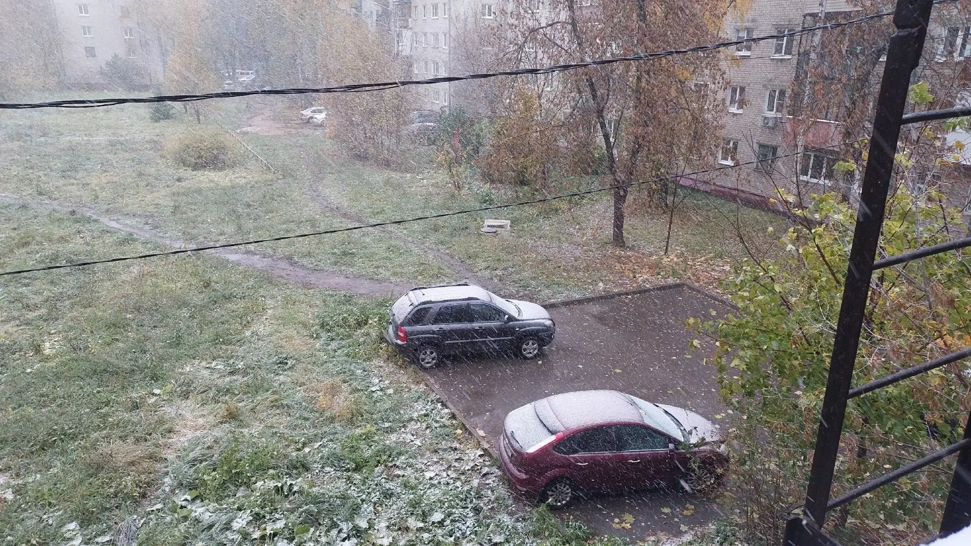 Снег выпал в Нижегородской области 17 октября