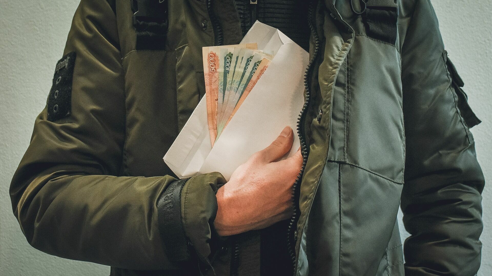 Нижегородские политики задолжали более двух миллионов рублей 