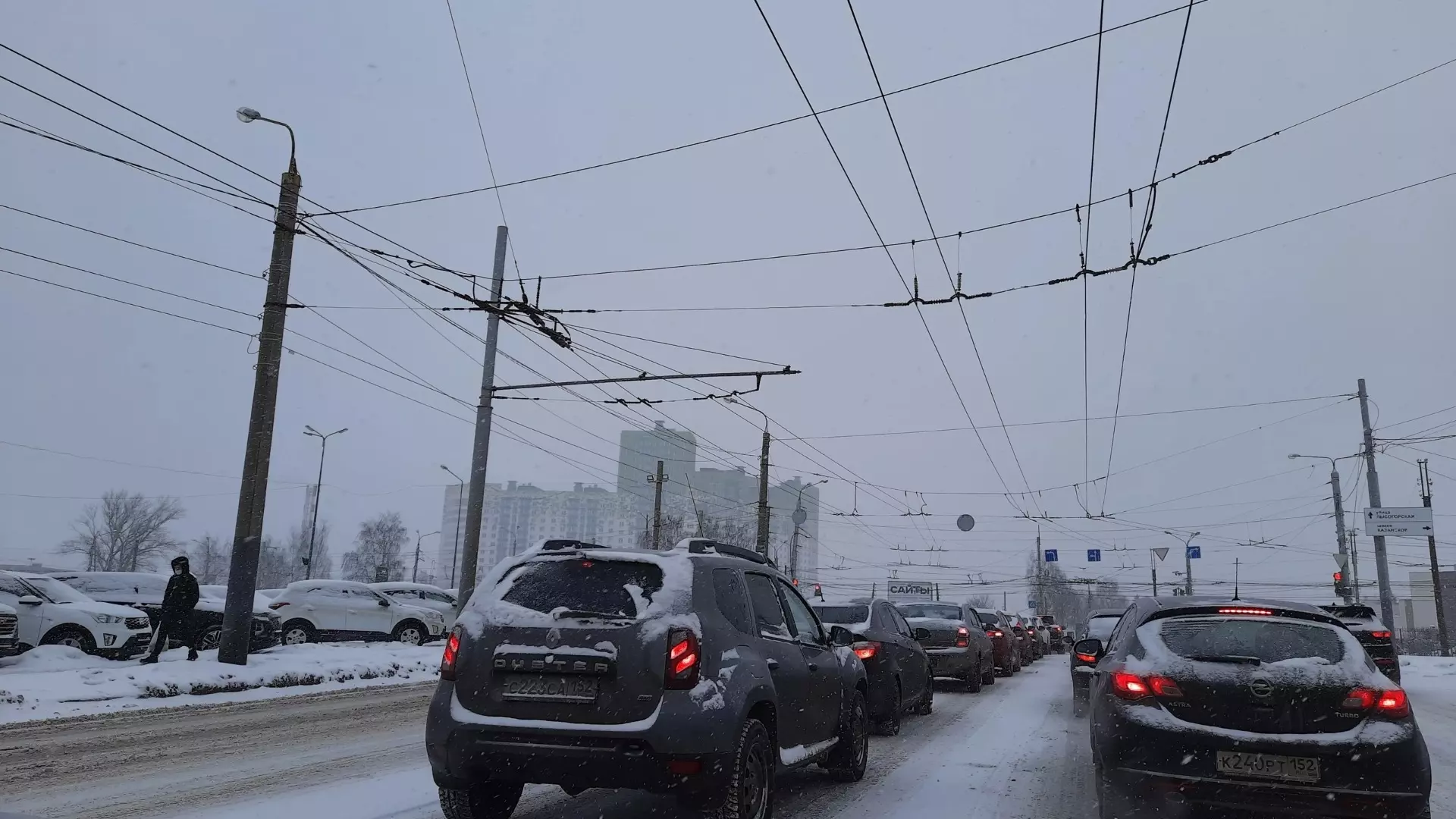Пробки в Нижнем Новгороде достигли 9 баллов.