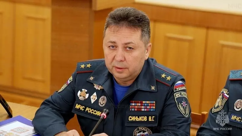 Глава нижегородского МЧС Валерий Синьков