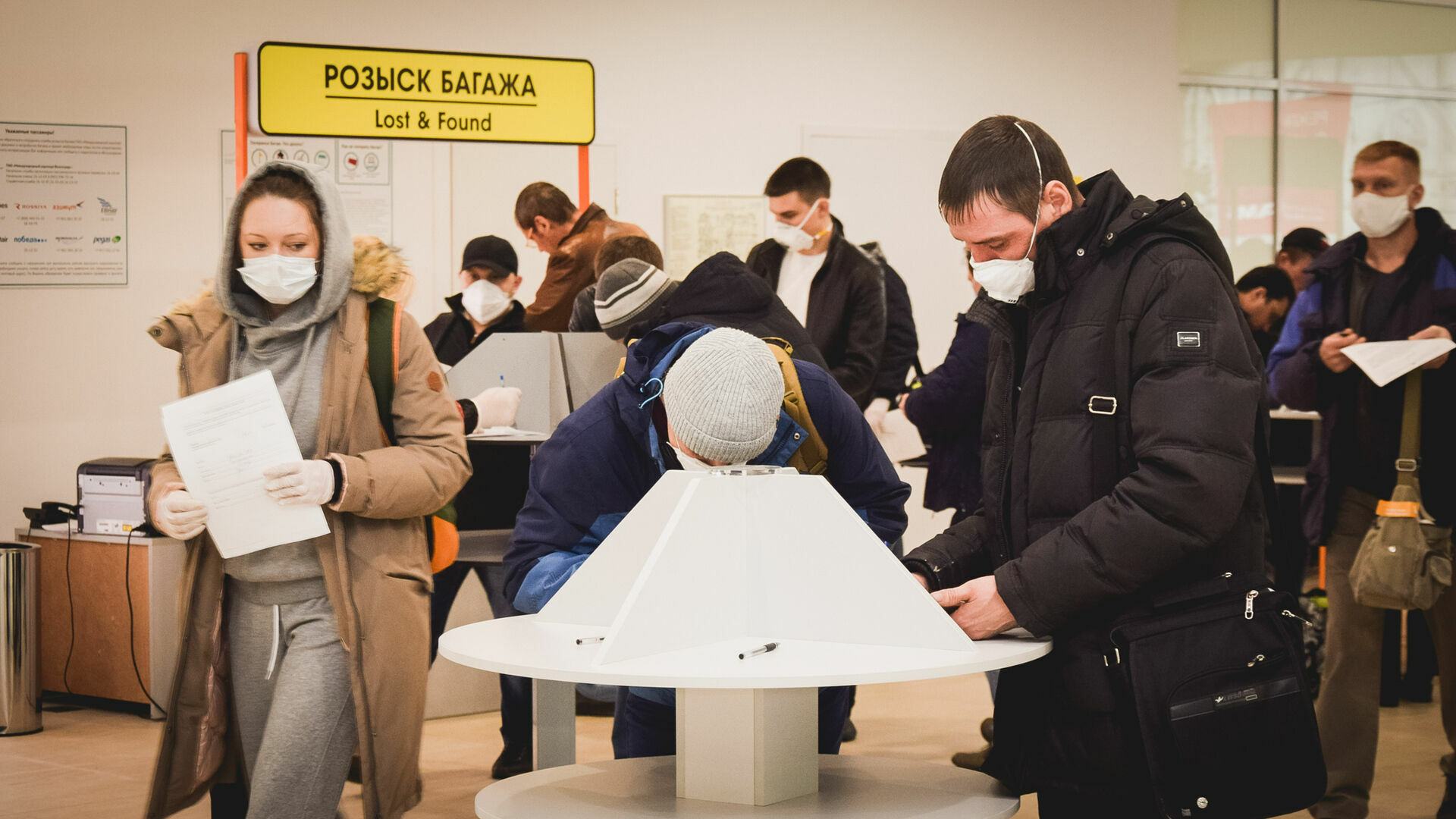 Почти 1200 пассажиров застряли в нижегородском аэропорту из-за задержки рейсов
