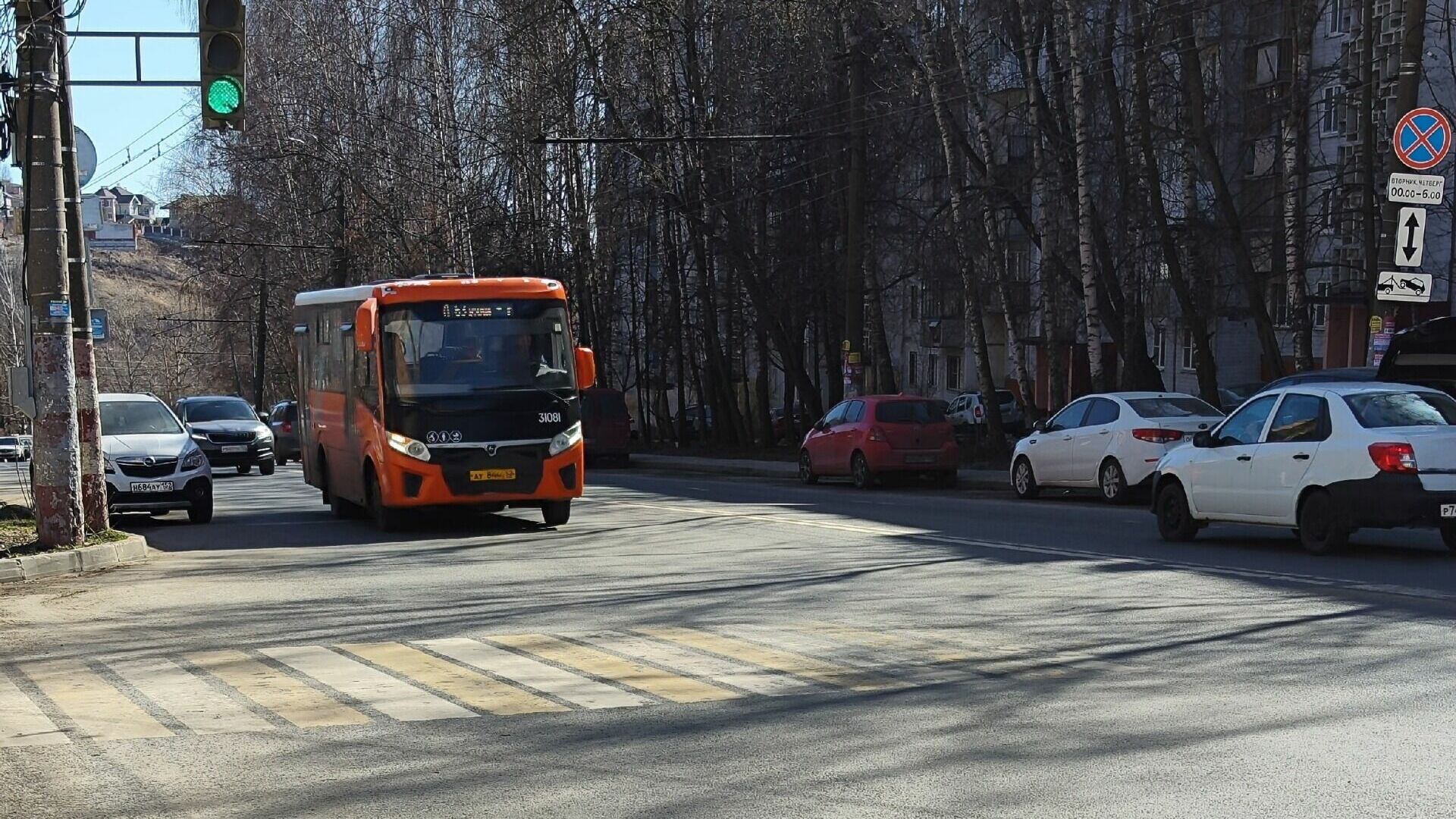 Работу четырех маршрутов автобусов усилят в Нижнем Новгороде на Радоницу