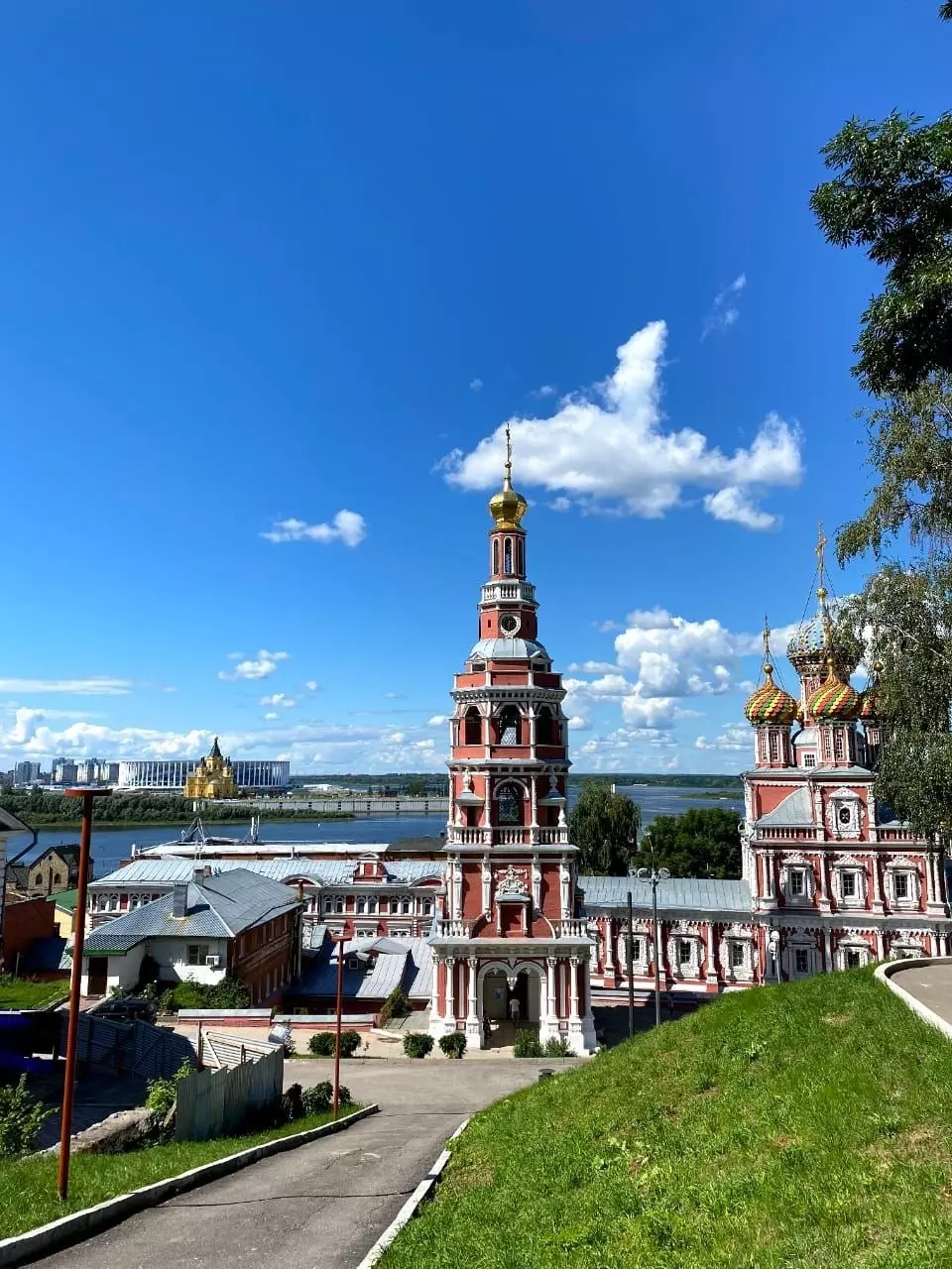 Нижний Новгород — прекрасен своими закатами и видами на Волгу