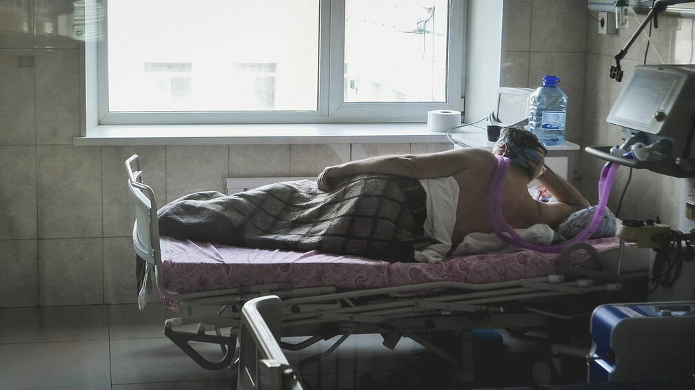 «В чистой зоне заразиться проще»: нижегородский врач о буднях в ковид-госпитале
