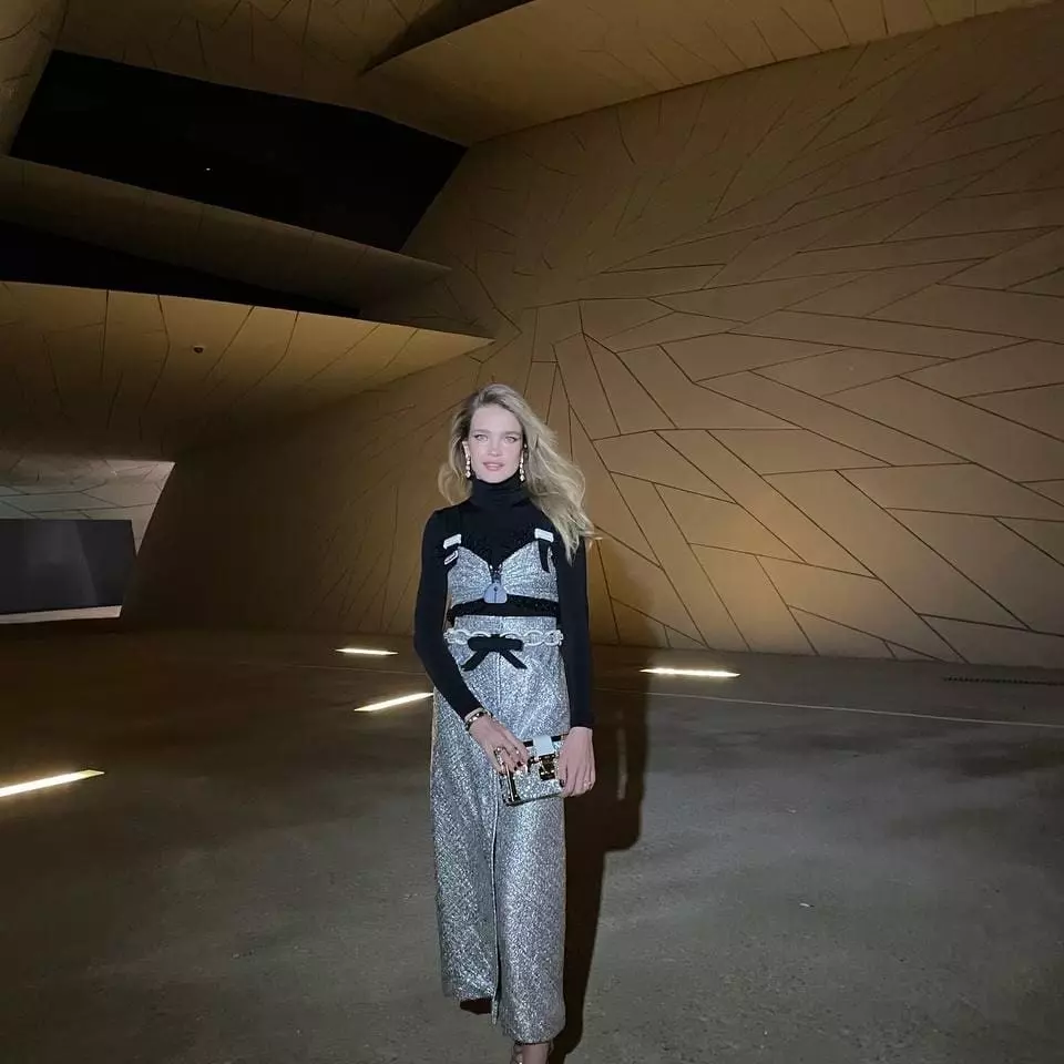 Наталья Водянова в одежде бренда Louis Vuitton