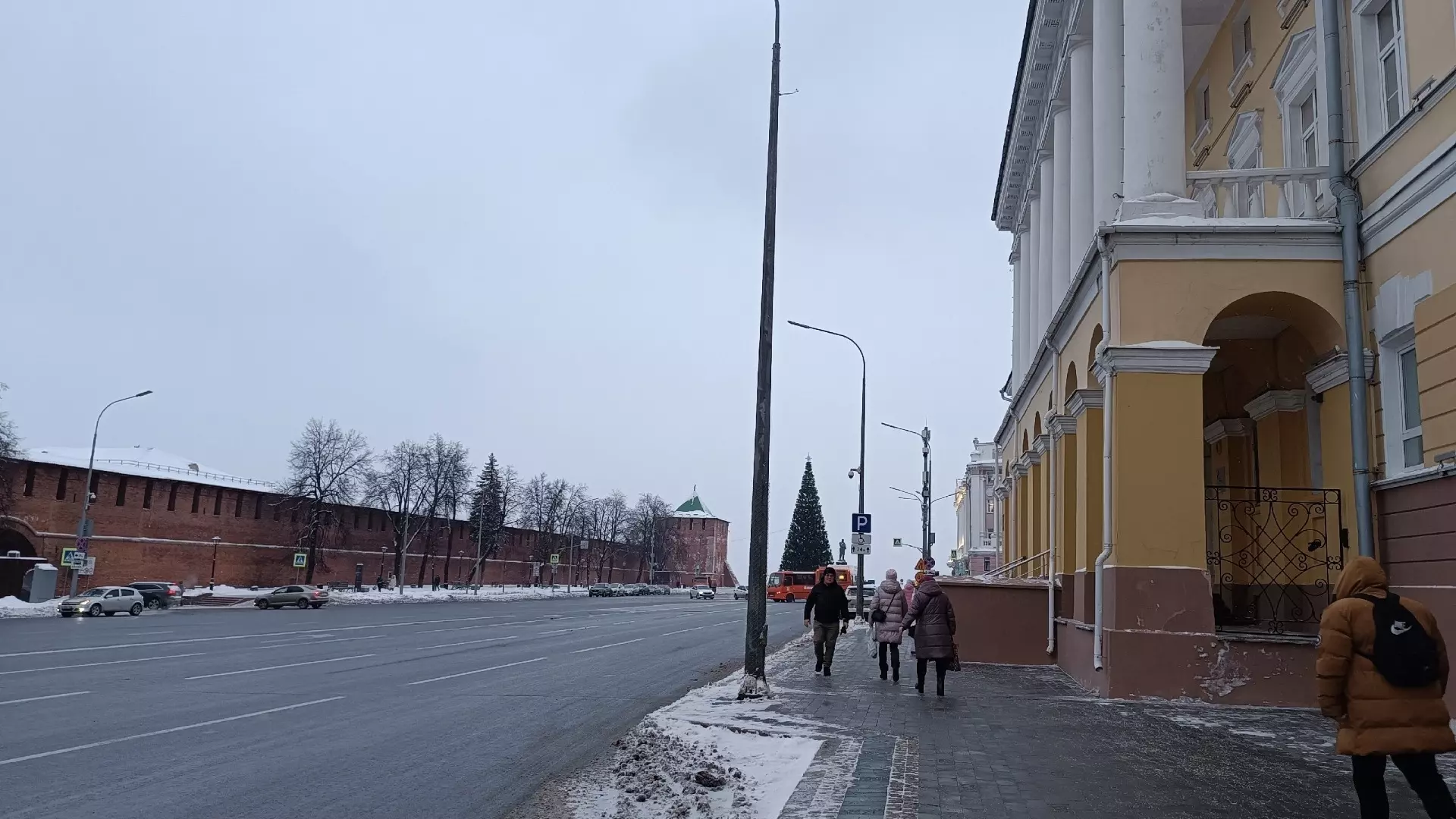 Движение автобусов затруднено в Нижнем Новгороде из-за снегопада