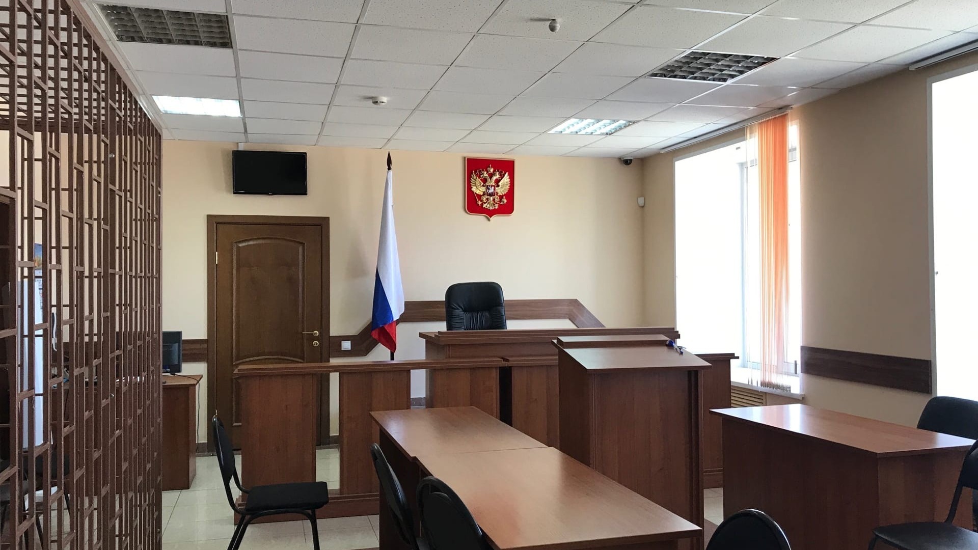 Нижегородскому преподавателю продлили домашний арест