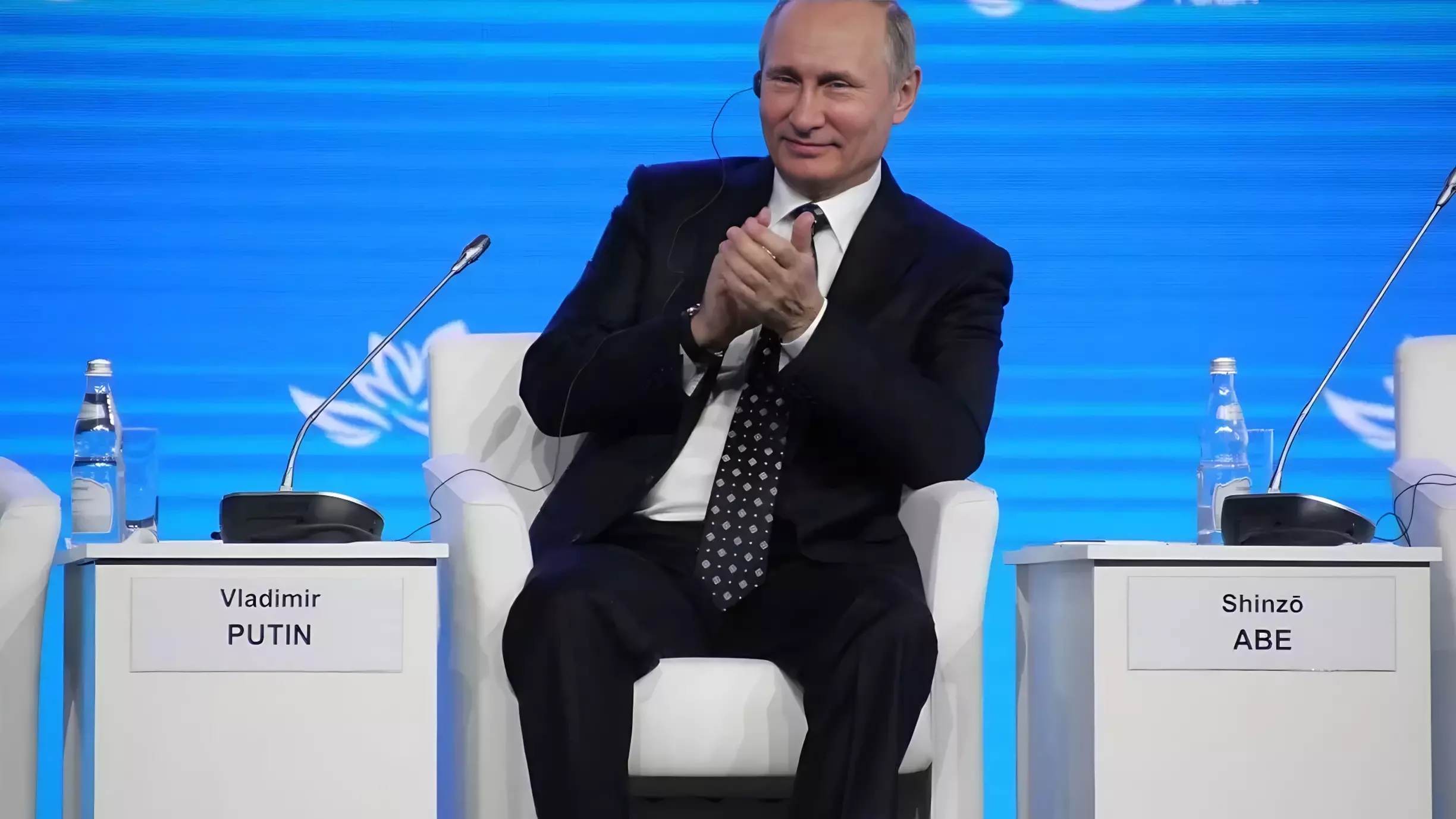 Песков прокомментировал информацию о решении Путина по участию в выборах 
