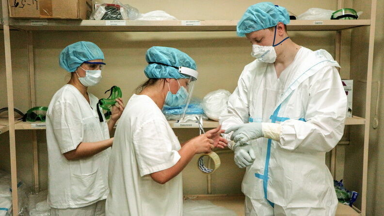 Выяснилось, сколько нижегородских студентов-медиков помогают бороться с коронавирусом