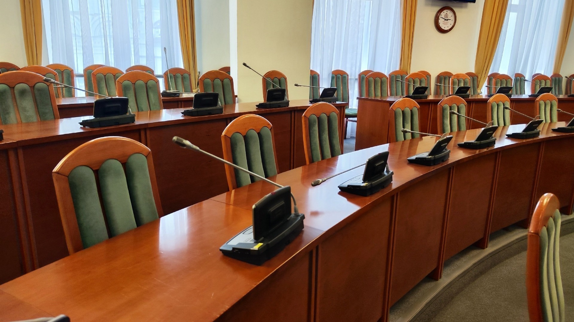 Депутаты ЗСНО приняли изменения в закон о патентной системе