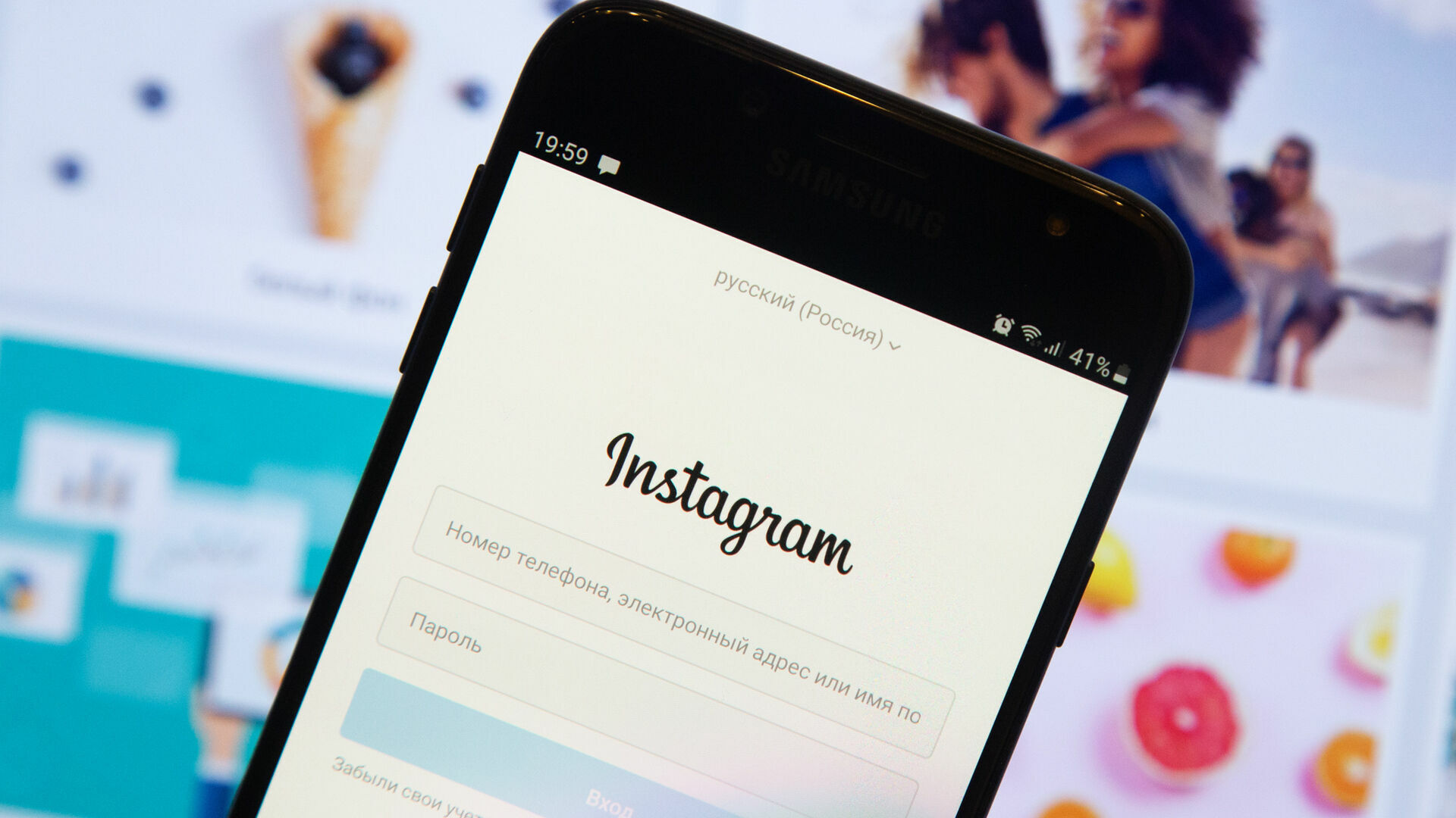 Россияне пожаловались на сбои в работе Instagram