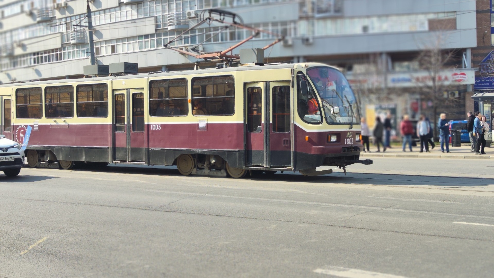 Мэрия Нижнего Новгорода не планирует перекрашивать трамваи в красный цвет