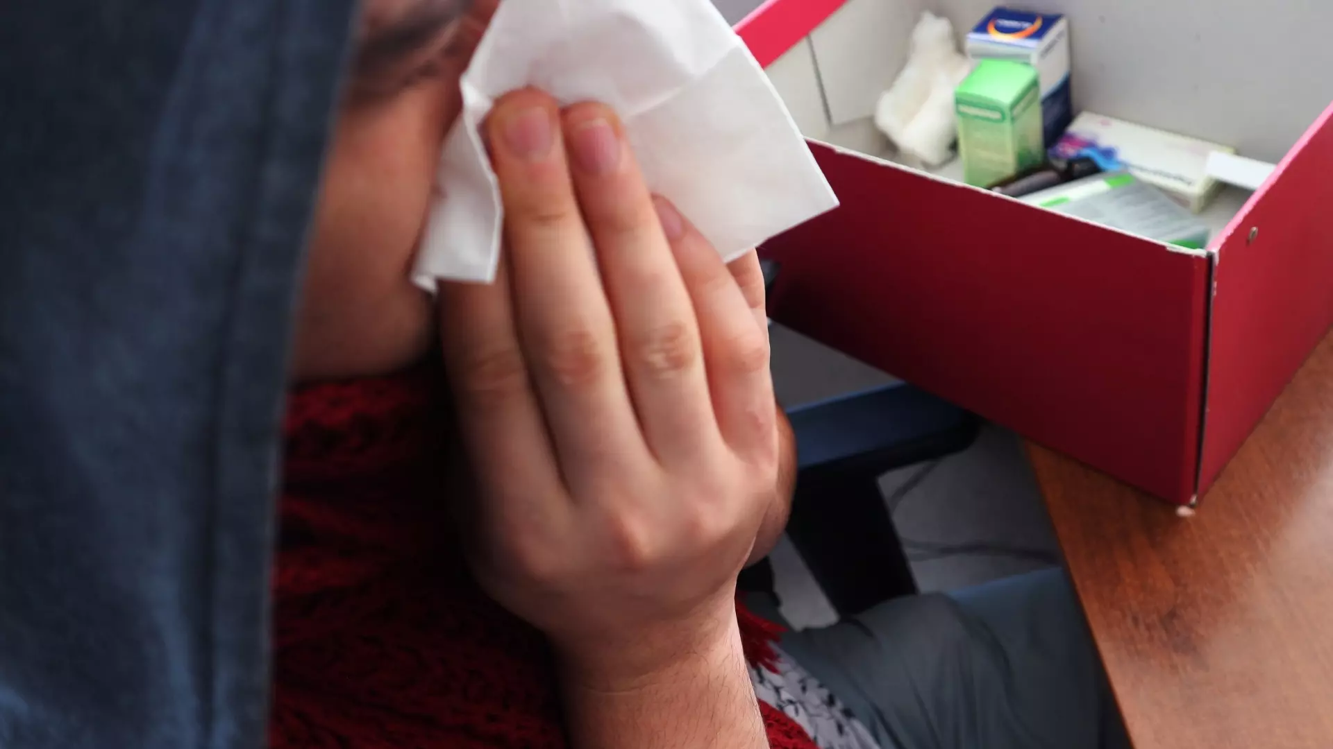 Как отличить аллергию от простудных и вирусных заболеваний