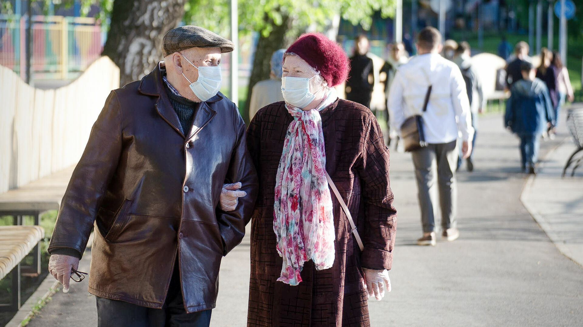 Нижегородским пенсионерам напомнили о масочном режиме