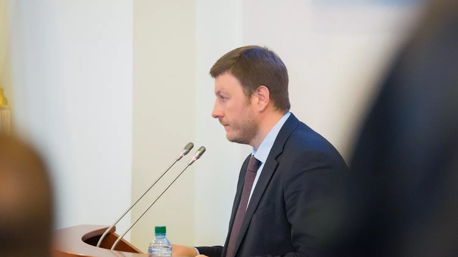 Экс-министра транспорта Власова ждет допрос