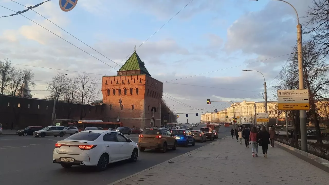 Торговать с рук запретили на 10 улицах и площадях Нижнего Новгорода