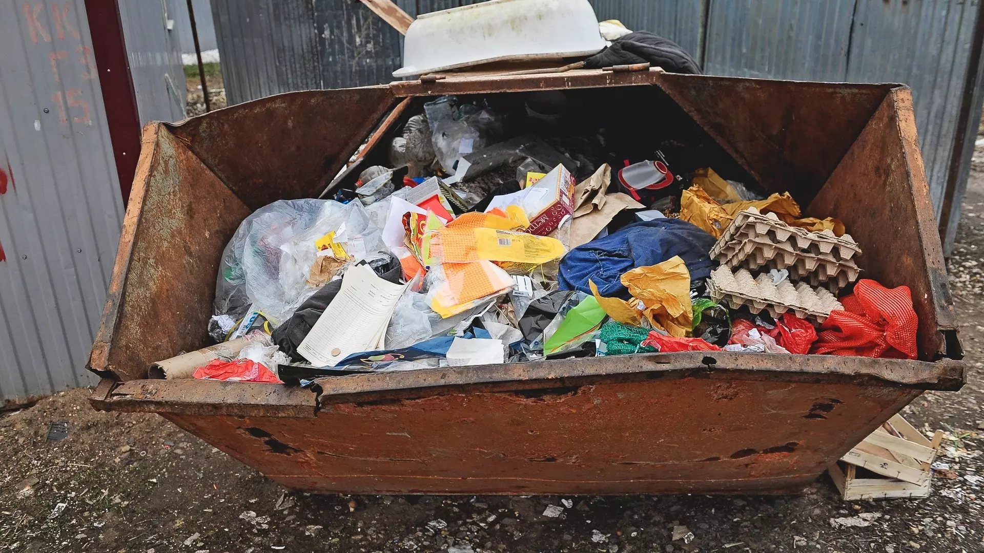 Губернатор Никитин провел оперативное совещание по вопросам вывоза мусора