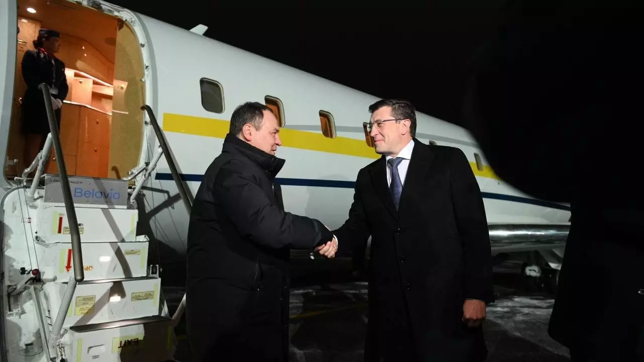 Премьер-министр Белоруссии Головченко прибыл в Нижний Новгород
