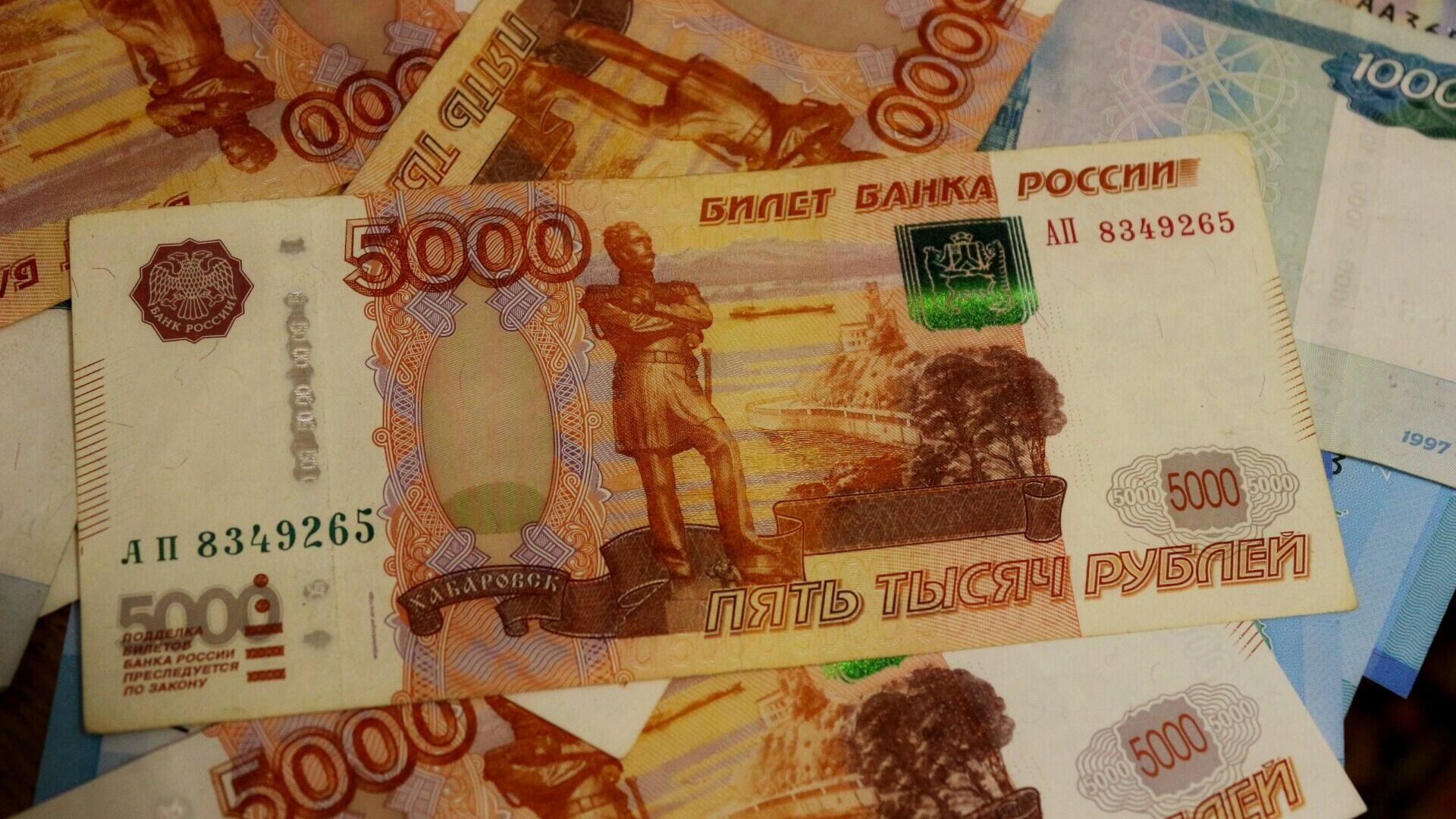 У силовиков и госслужащих самые высокие зарплаты среди нижегородских бюджетников 
