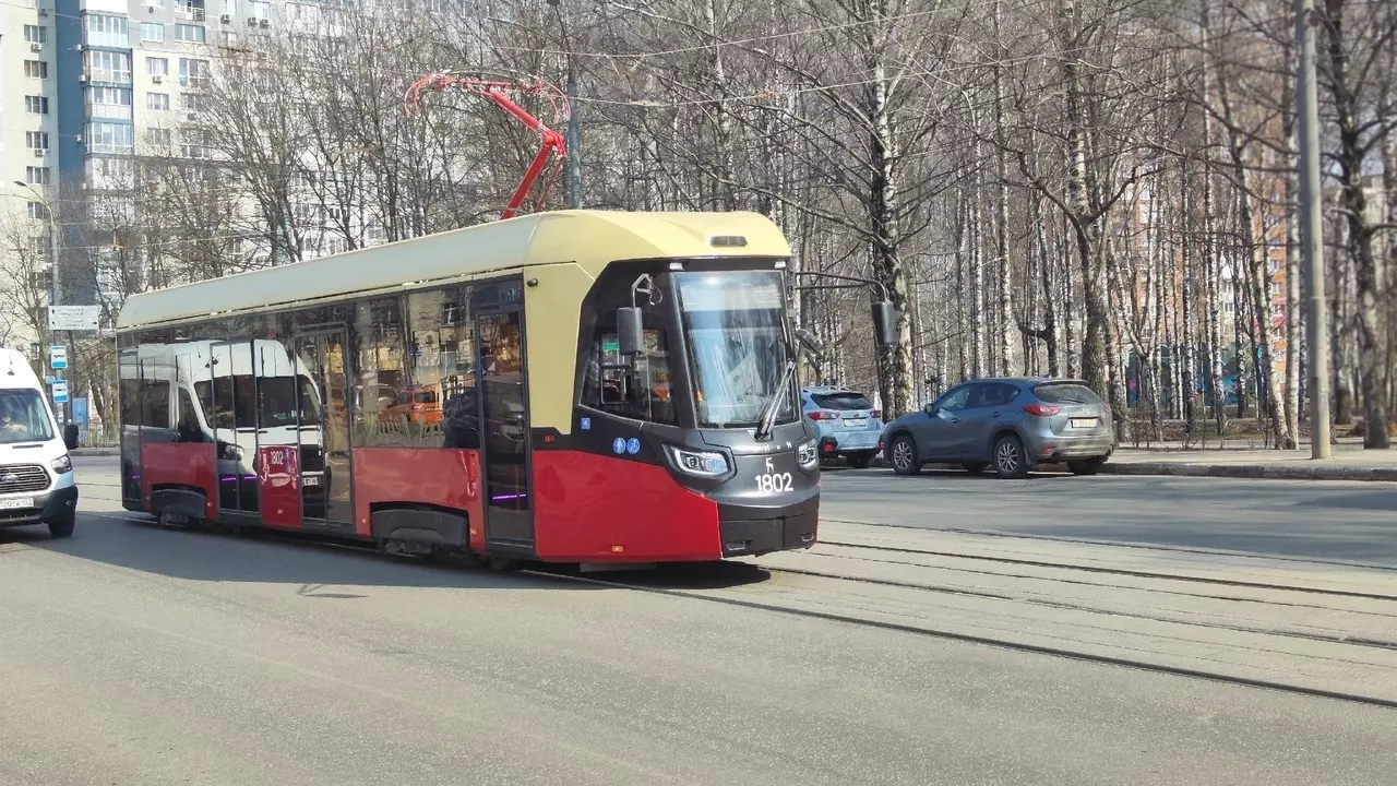 Трамваи и троллейбусы могут поставить в Нижний Новгород с задержкой