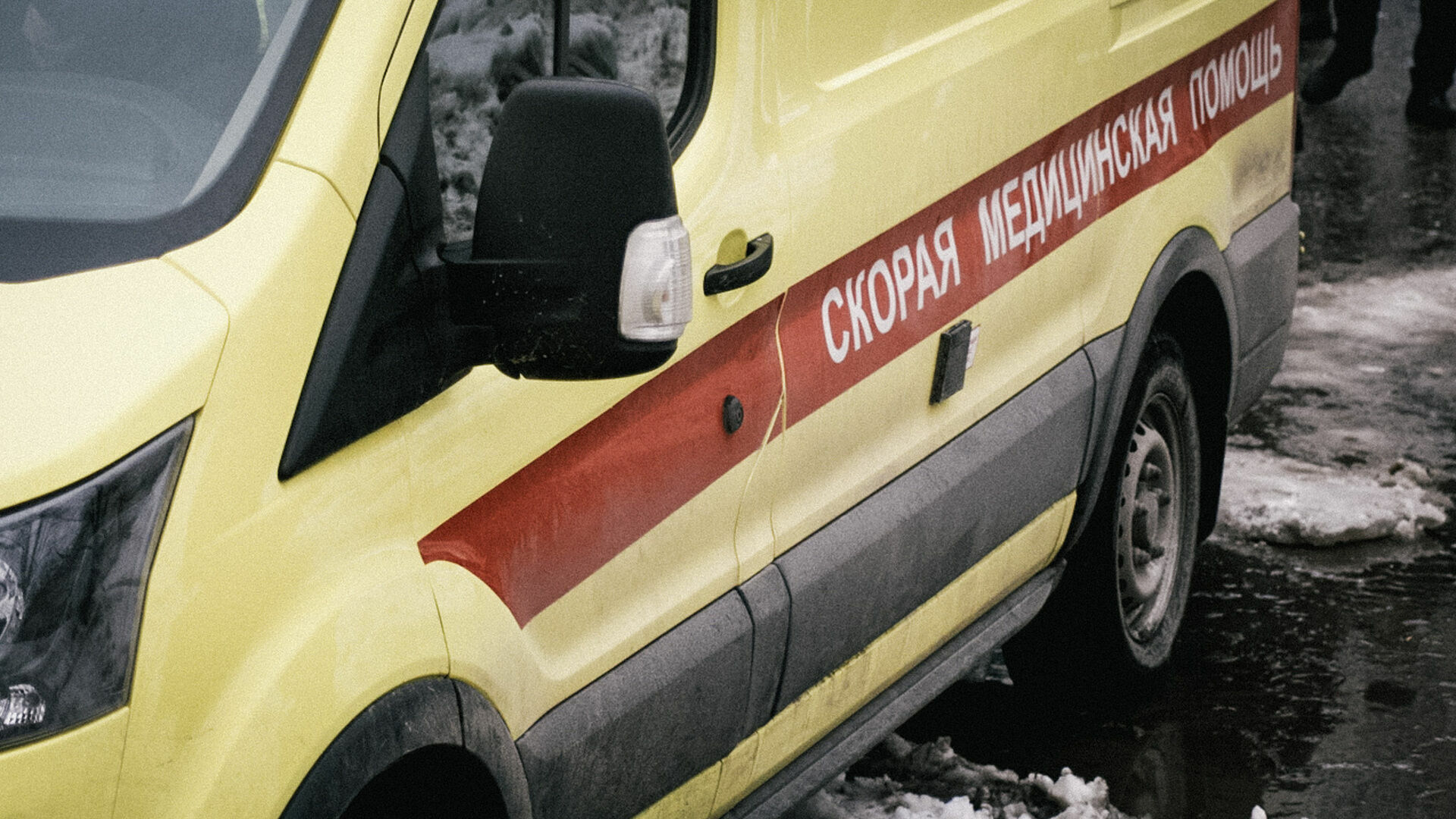 Семь человек госпитализированы после аварии с большегрузом в Нижегородской области