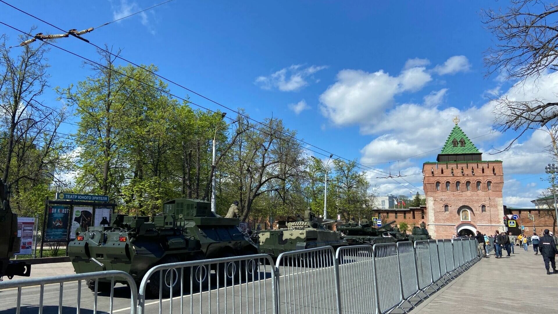 Парад Победы начался в Нижнем Новгороде 9 мая 