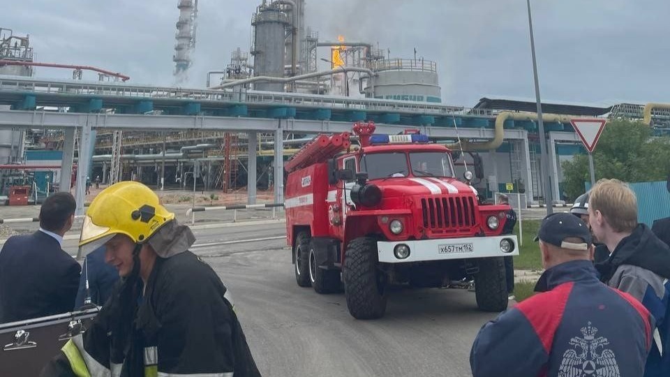 Сотрудников «Сибур-Нефтехим» в Дзержинске эвакуировали из-за пожара 12 июля