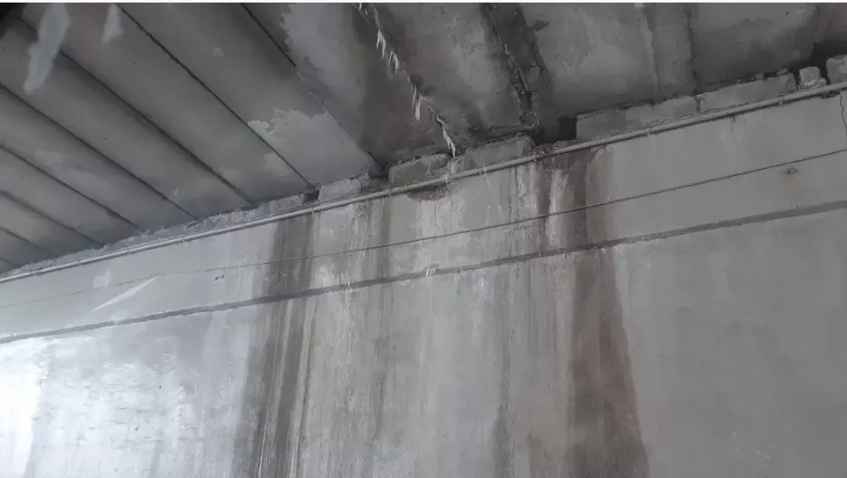 Власти опровергли разрушение подпорной стенки Канавинского моста