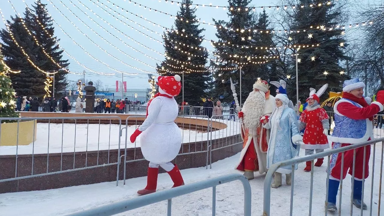Поезд Деда Мороза приехал в Нижний Новгород
