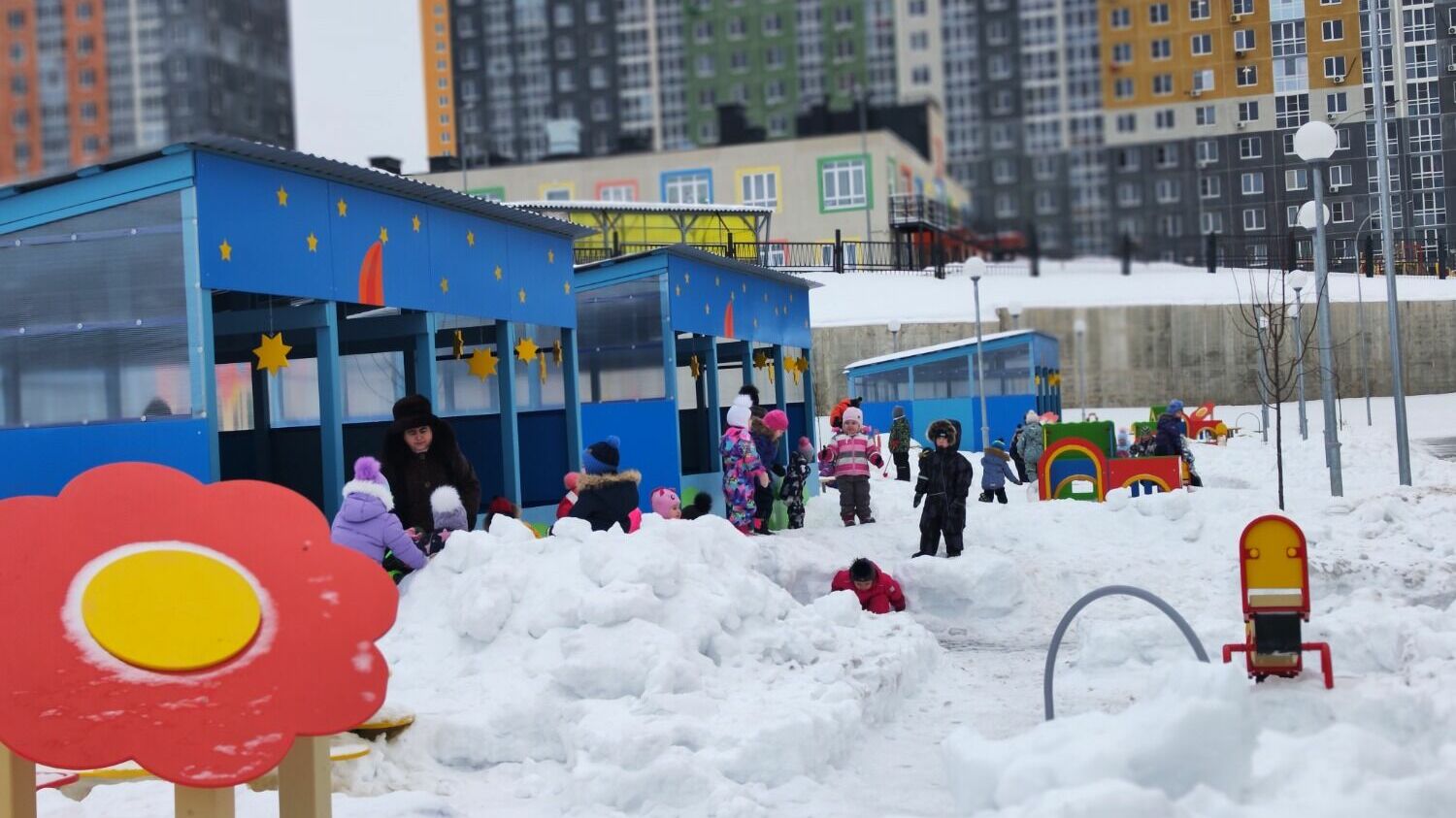 Детский сад на 280 мест построили в КМ Анкудиновский Парк
